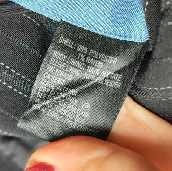 TAHARI Arthur S. Levine Black Pinstriped Blazer, Sz 12 - Picture 9 of 9